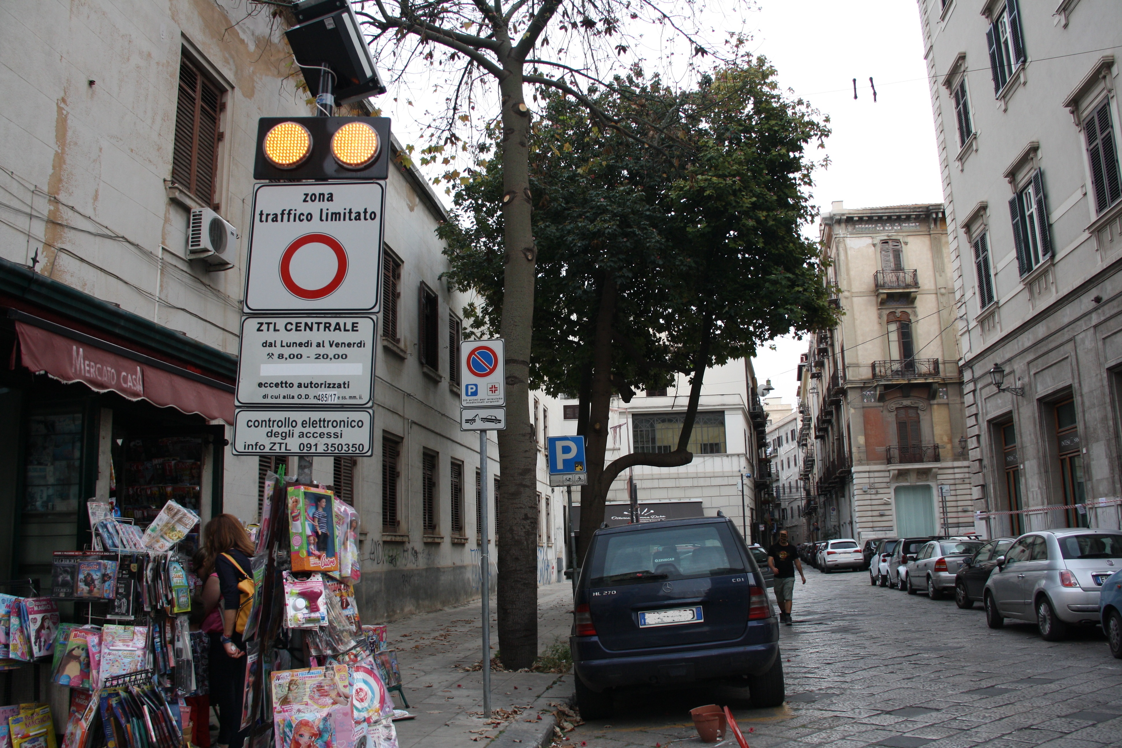 Palermo ZTL Road Sign Palermo ZTL Road Sign